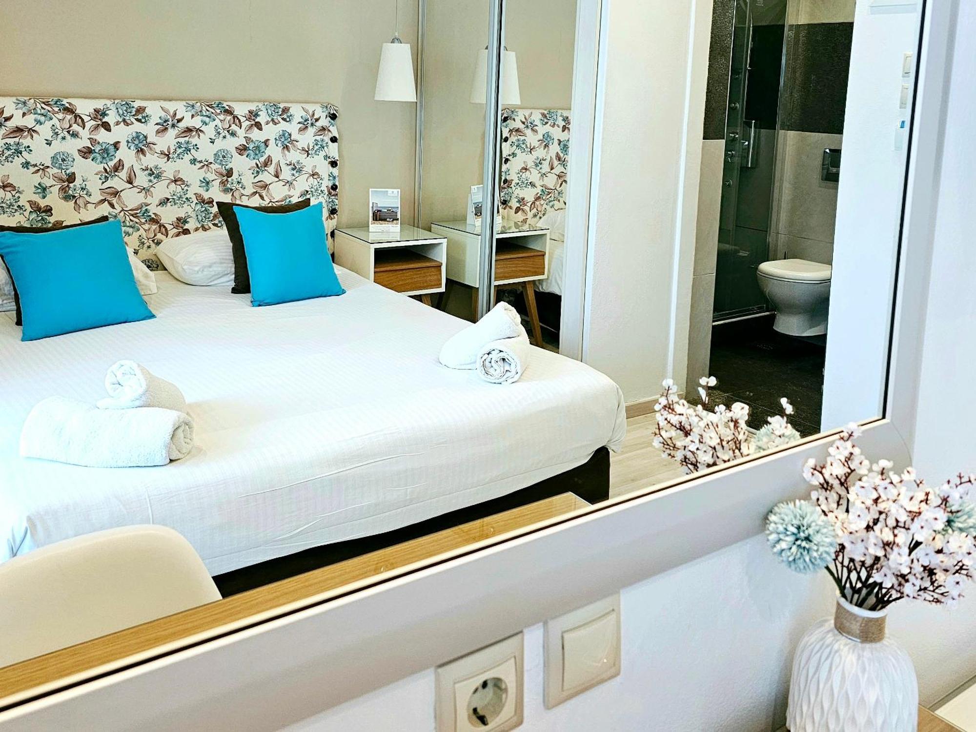 Korina Hotel Скала Потамияс Екстериор снимка