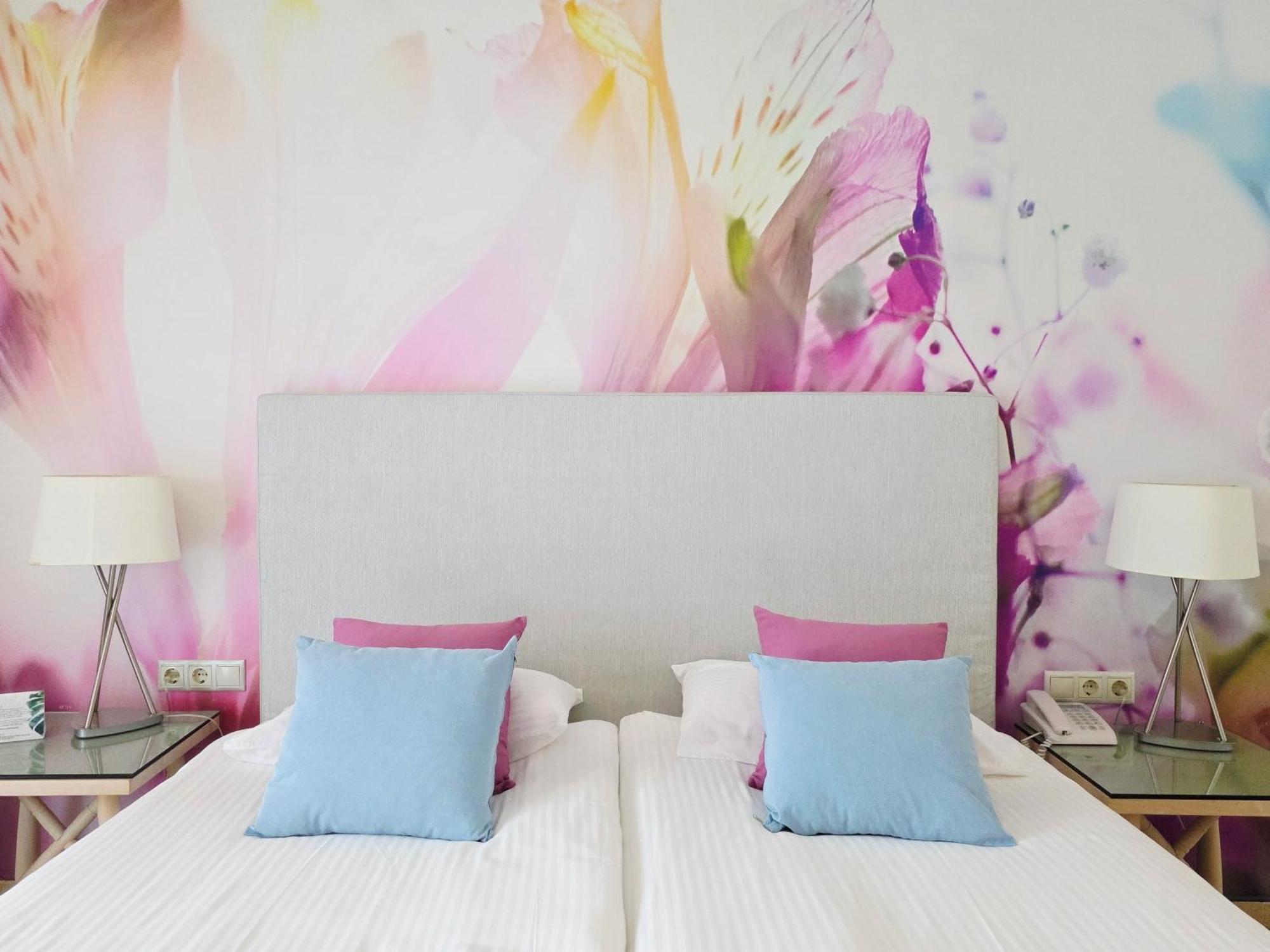 Korina Hotel Скала Потамияс Екстериор снимка